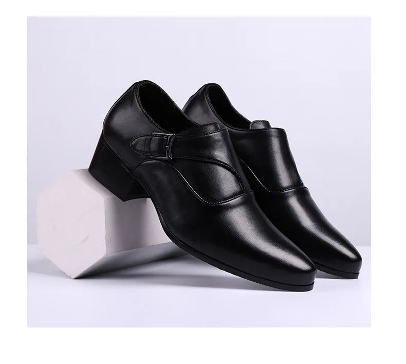 NOVA STORE. Scarpe eleganti da uomo in pelle con tacco alto, scarpe da lavoro britanniche con rialzo.
