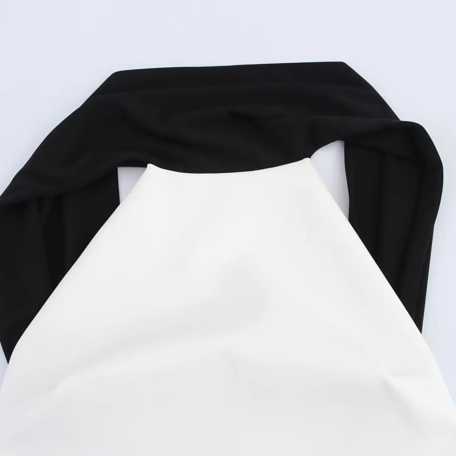 NOVA STORE Abito corto estivo da donna, bianco, con collo alto, senza maniche, schiena scoperta e cerniera, stile vacanze, sexy.
