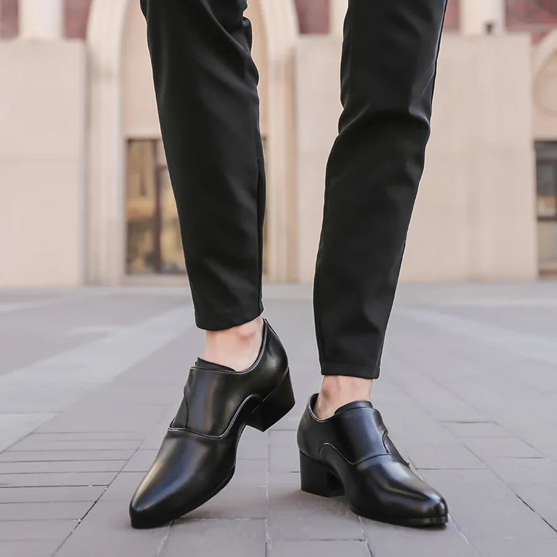 NOVA STORE. Scarpe eleganti da uomo in pelle con tacco alto, scarpe da lavoro britanniche con rialzo.